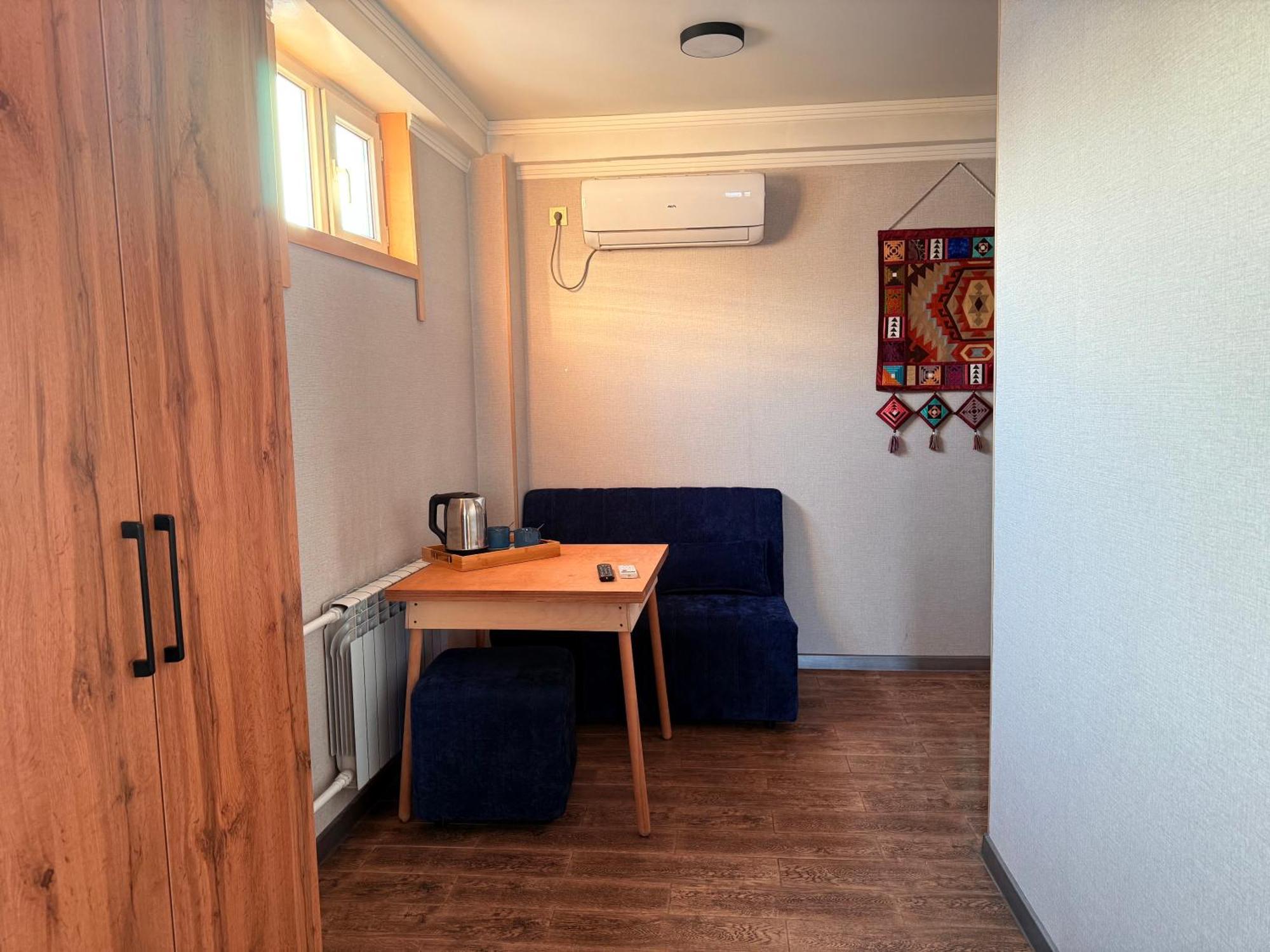 Salamat Hotel Bishkek Exterior photo
